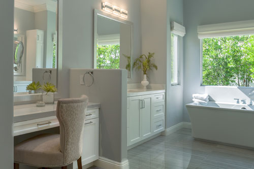 master bathroom in the oaks