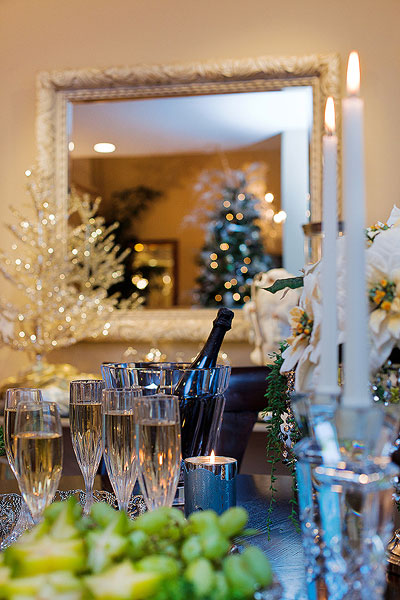 christmas table setting